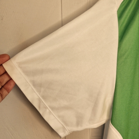 Nike FIT DRY White Green Navy Short Sleeve T-Shirt Men's XL Performance NWOT - Picture 11 of 13